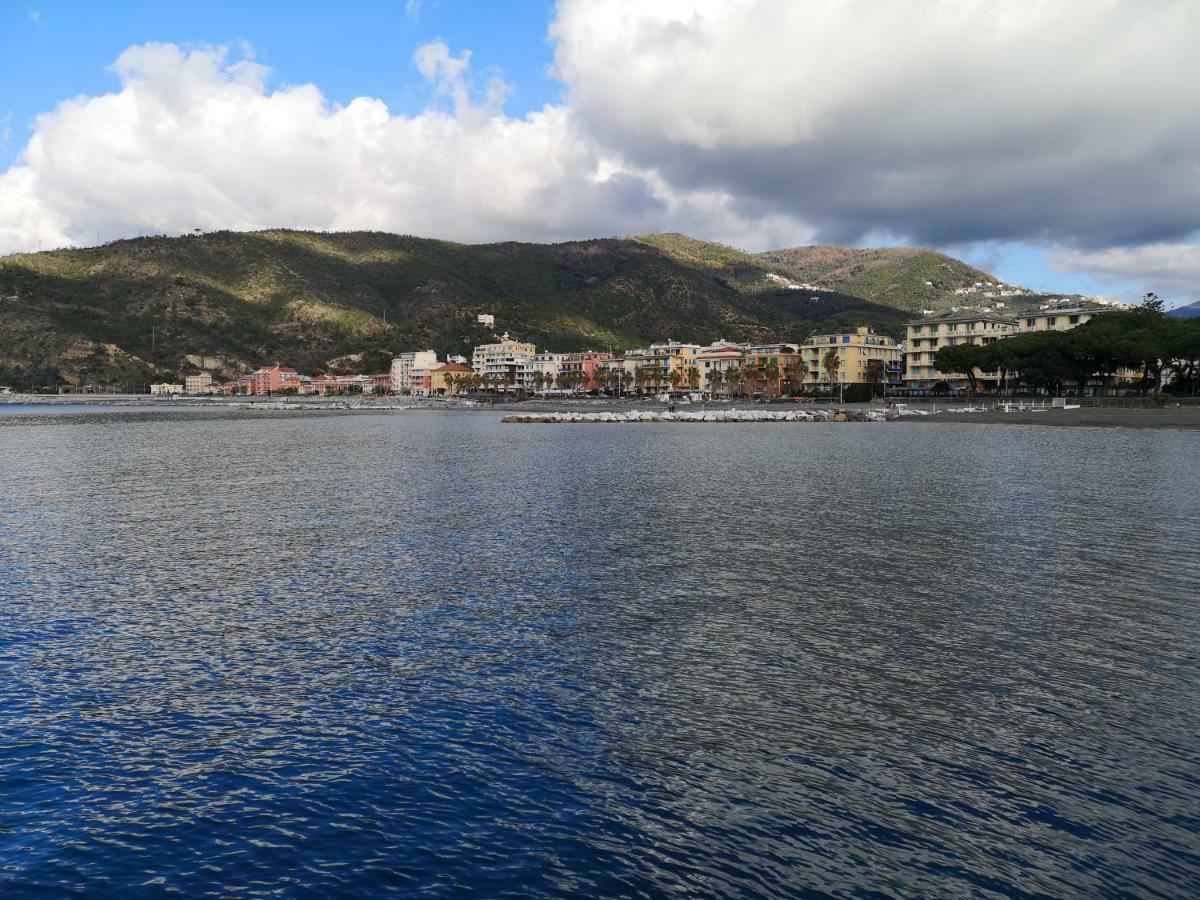 Raggio Di Sole Apartment Sestri Levante Bagian luar foto